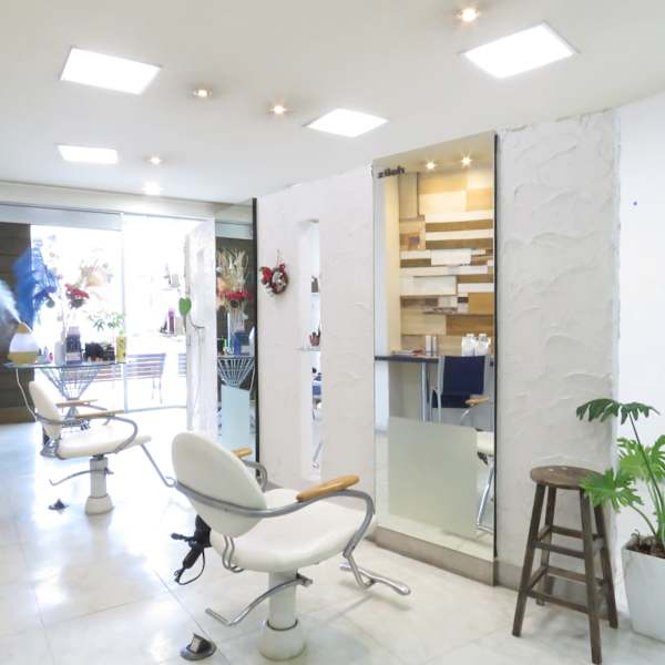 大人世代の特別な空間♪プライベートサロンで叶える似合わせカラー/パーマスタイルで魅力を引き出します|zilch hair