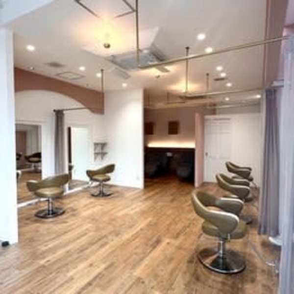 くつろげる上質空間が自慢|ponte rosso 荒江店