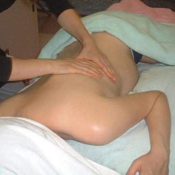 妊娠中の方も気軽に受けられるマタニティトリートメントで体を楽に♪|サロン・ド・ミュゲ