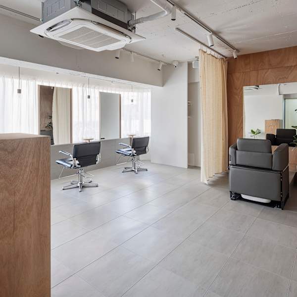 【自由が丘1分】マンツーマンサロン。都会の喧騒を忘れて心身ともにくつろげる居心地の良い時間を。|mellow hair&spa 【メロー ヘア&スパ】