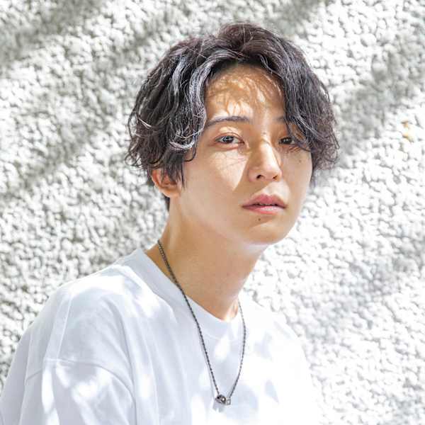 ☆メンズおすすめ☆社会人でもできる、艶と透明感を出したアッシュカラー！|CITY