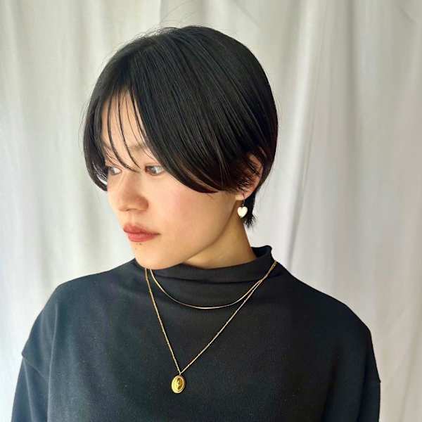 【大通駅徒歩1分】小顔魅せ×コンパクトなシルエットを創る似合わせカット|イトシテ