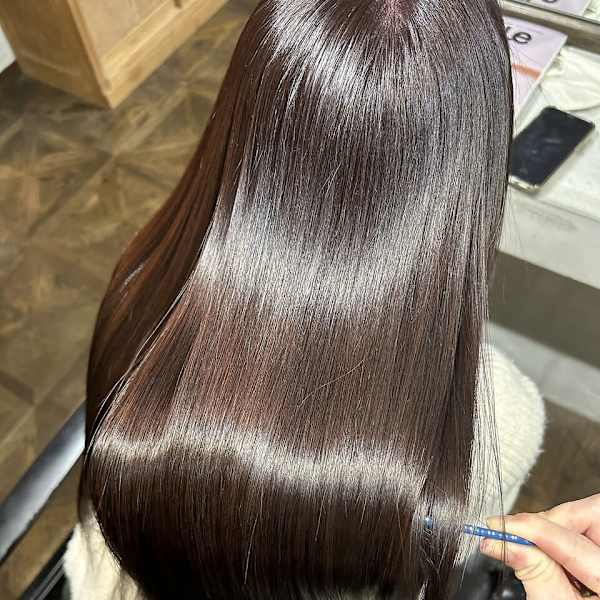 【一人一人に合わせた薬剤調合】髪質改善ストレート+カット |SOLANA