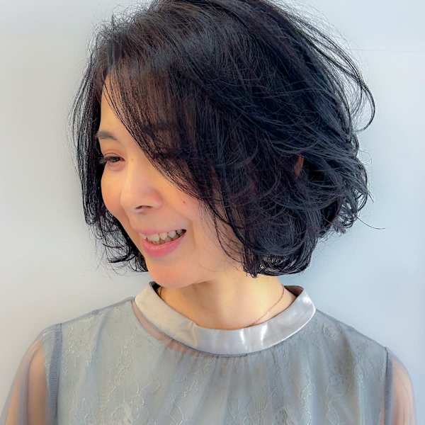 グレイカラー・白髪カバーが得意なサロン★脱白髪染めに挑戦！自然な仕上がりで若々しく◎似合わせをご提案|Hair&Relax SWEET