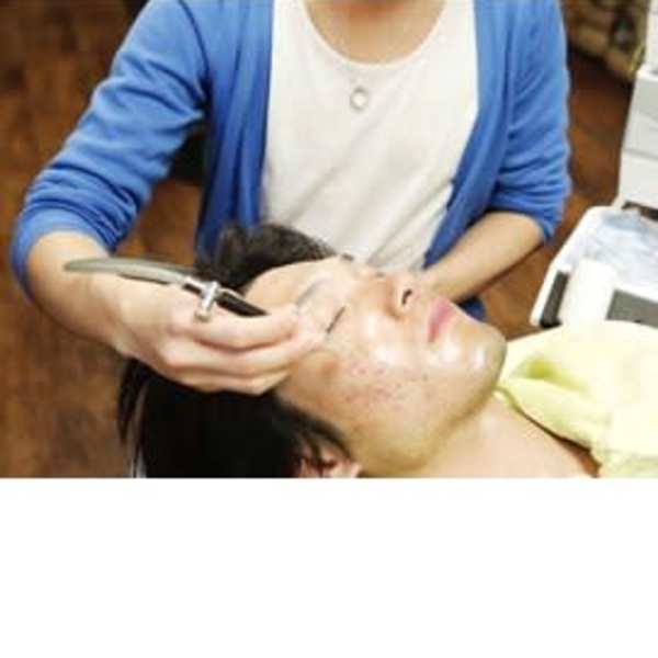 男性の魅力をトータルサポート|men's barber B.ond