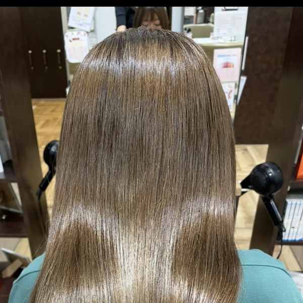 うるツヤになれる厳選トリートメントが自慢のサロン|#arl(アール)[旧]RAY + Beauty 豊田丸山店《ヘア》