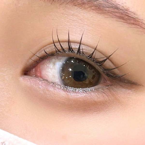 根本が上がらない…そんなまつ毛のお悩みもまつげパーマやマスカラパーマで解決◎ぱっちり印象的な目元に♪|chipie eyelash