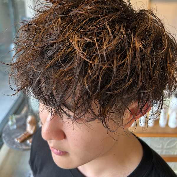 “無難”で終わらせない。今の自分にフィットする一歩先のスタイルを|JILL