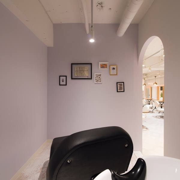 《個室シャンプー》個室のシャンプールームで極上の癒しを・・・|全席個室サロン N° aria 三軒茶屋