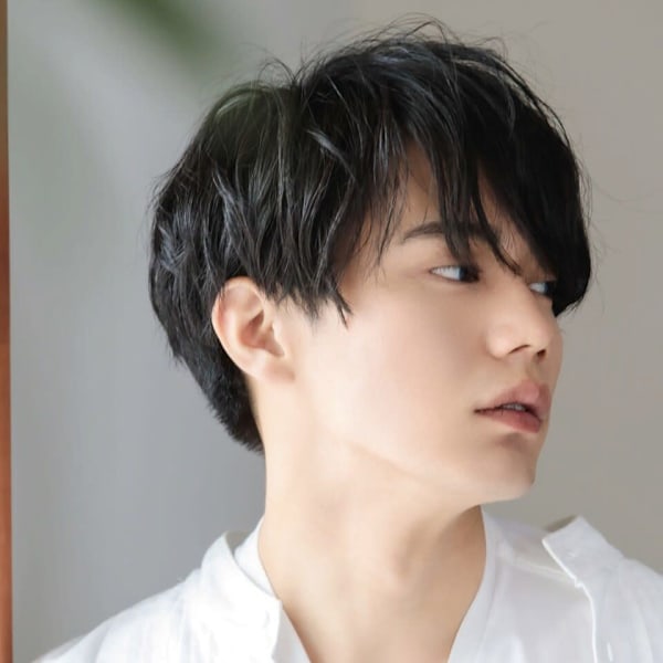 《骨格と髪質を活かし、男らしさ際立つメンズカット》毎日のスタイリングも簡単に|KAINO 福岡志免本店