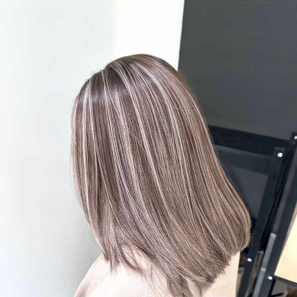 大人ハイライトカラー|iro I hair