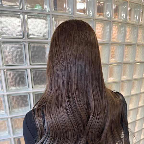 デザインカラーが得意なサロン|MADRAS