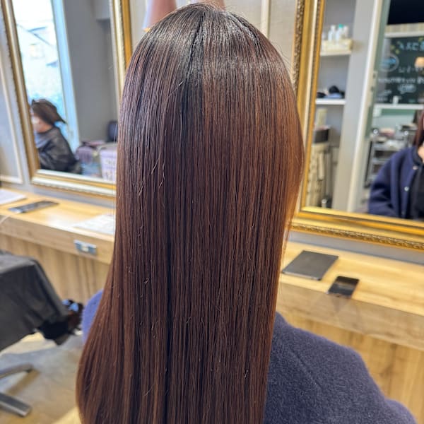 縮毛矯正・ストレートが得意なサロン|アクイール