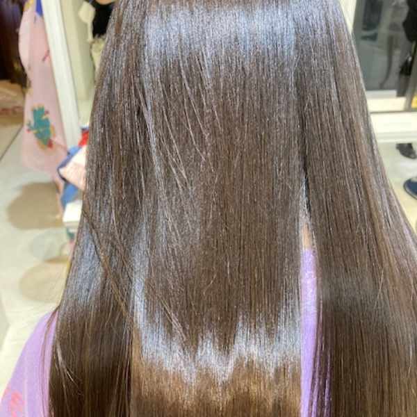 「何を使うかではなく、どう効くかを知っている美容室です。」|algernon【アルジャーノン】