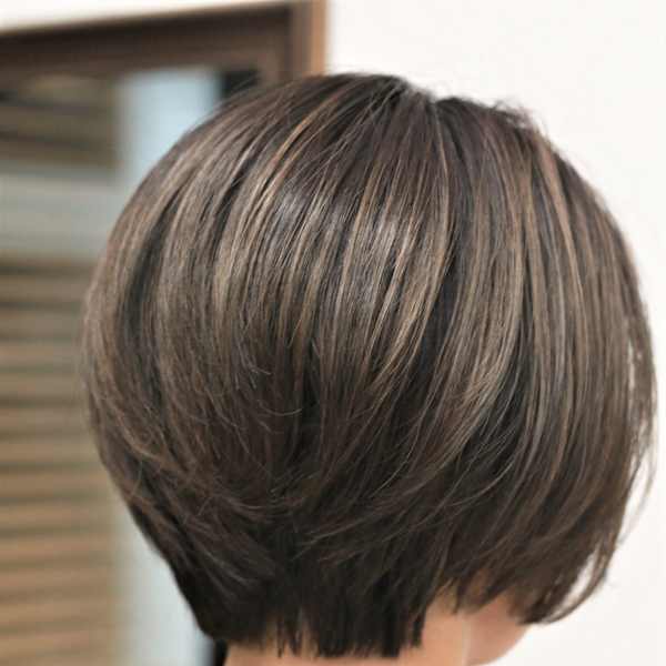 白髪があってもそれを活かしたデザインカラーでもっとおしゃれに☆|SHALLTIA 岩国