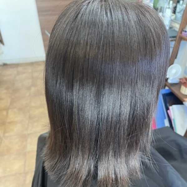 うるツヤになれる厳選トリートメントが自慢のサロン|AYLLU