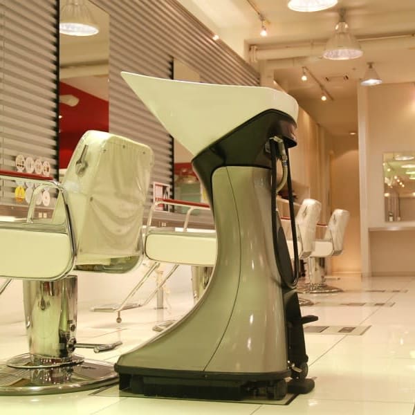 移動式シャンプー台導入☆上野　縮毛矯正　白髪　髪質改善　カット　カラー　リタッチ　ヘッドスパ|kearny -メンズパーマ&メンズカット- 上野