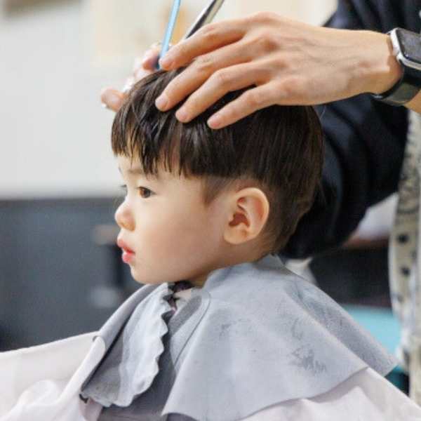 【パパと一緒に行こう】当店のキッズカットが大人気です|オーガニックサロン BOO-FOO-WOO