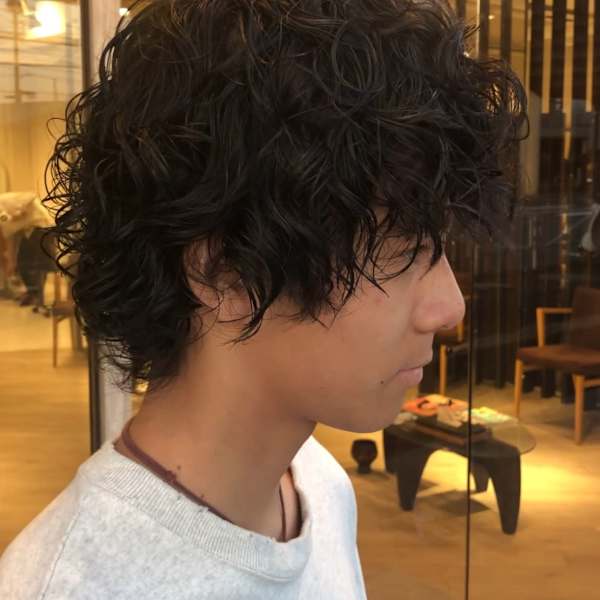 『イメージチェンジをしたい』『おしゃれな髪型にしたい』そんな方にはメンズパーマ★|HAIR & MAKE EARTH 青葉台店