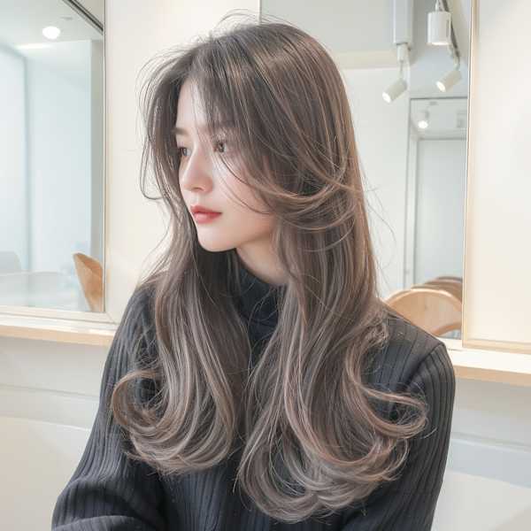 グラデーションカラー・ハイライトカラーで立体的なヘアスタイルを実現|linha+n