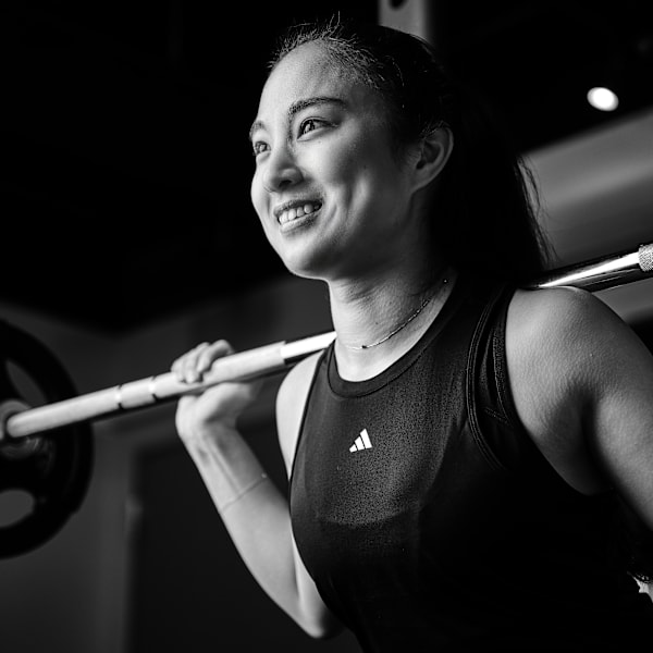 トレーニングなのに体が軽くなる！？従来のトレーニングのイメージを覆すパーソナルトレーニング|プライベートジムRevive