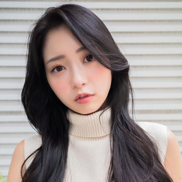 リピーター多数の髪質改善プラチナストレート！つい触れたくなる、艶めく後ろ姿に◎[栄/髪質改善/縮毛|LOUIMADNA栄