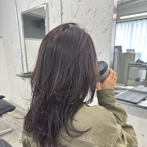 顔周りの似合わせカットが得意なサロン|PLAY