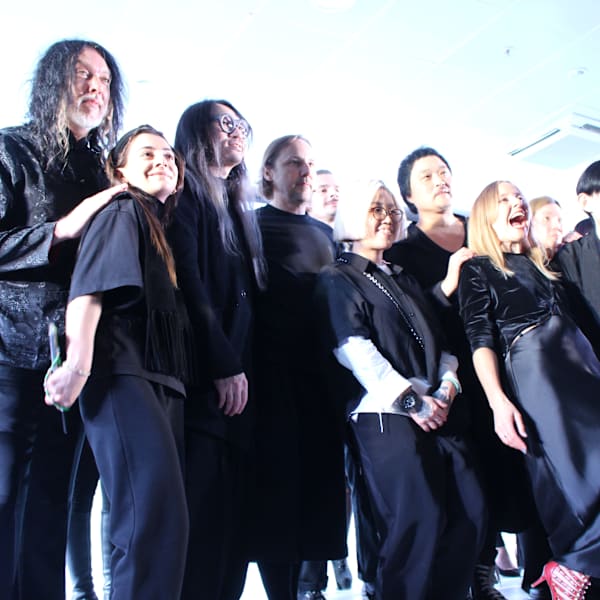 東京、ロンドン、イタリア、韓国と支店や提携サロンから常に最新のトレンドと技術を学んでいます。|CIRCLES hair design 薬院浄水通り店