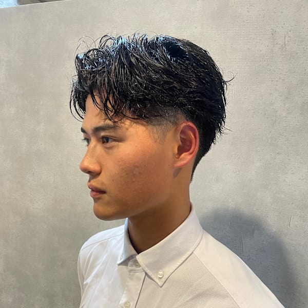 【素早くキマる】メンズパーマで朝のセット時間を短縮◎|【シェアサロン】Men's salon REIR