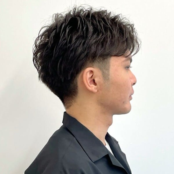 自然なストレートで髪の扱いやすさと清潔感を実感★オシャレ感もプラス◎大野城白木原メンズサロンで体験◎|MENS SALON RUGGED 大野城店