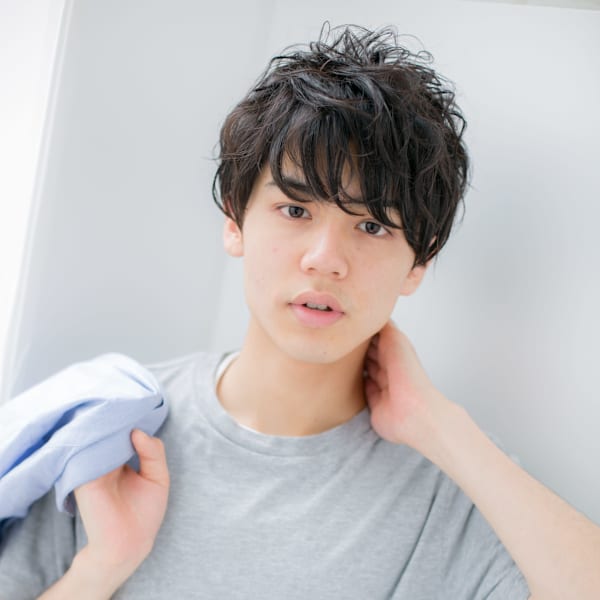 忙しい朝も自信！驚きの再現性と持続力で、常に完璧なビジネススタイルをキープ。|ROMA【ローマ】銀座店