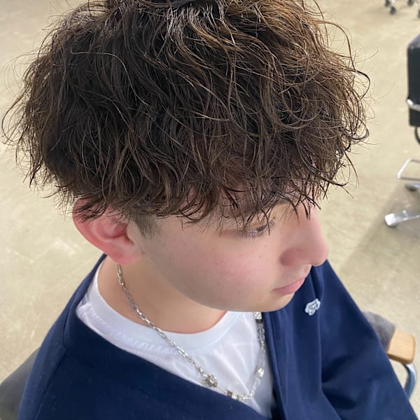 【メンズの身だしなみはお任せを】ヘア&眉カットで第一印象UP◎再現性の高いスタイルでヘアセットの時短|FUCHI KUCHI amati 豊中店