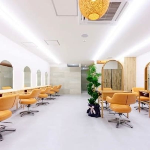 ◆白石駅徒歩1分。大人女性が癒されるサロン空間◆|WE RULE 白石