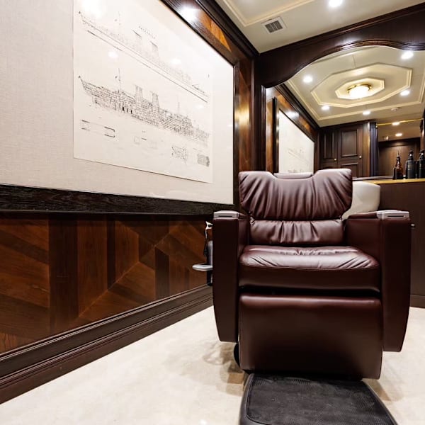 【最終受付21時】仕事終わり、そのままカッコよく。 当日予約OKの“駆け込み大歓迎なバーバー”。|HIRO GINZAヘアサロン仙台名掛丁店