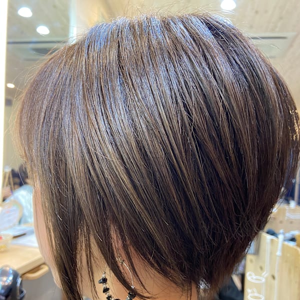 【★白髪染めから透明感アップカラーまで対応♫】ダメージを抑えてカラーをしたい!潤いツヤカラー☆|nina 【ニーナ】三軒茶屋