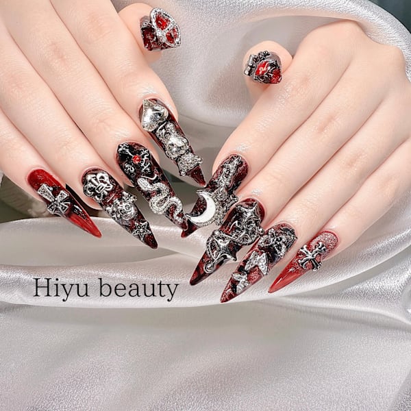 【あなたの"好き"が叶うネイル】ふとした仕草にも自信が持てる。そんな指先を、Hiyu Beauty|Hiyu Beauty