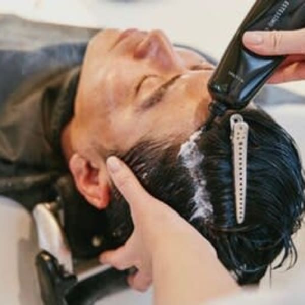 ビジネスパーソンにおすすめ♪メンズメニュー充実|Riche hair【リッシュヘアー】