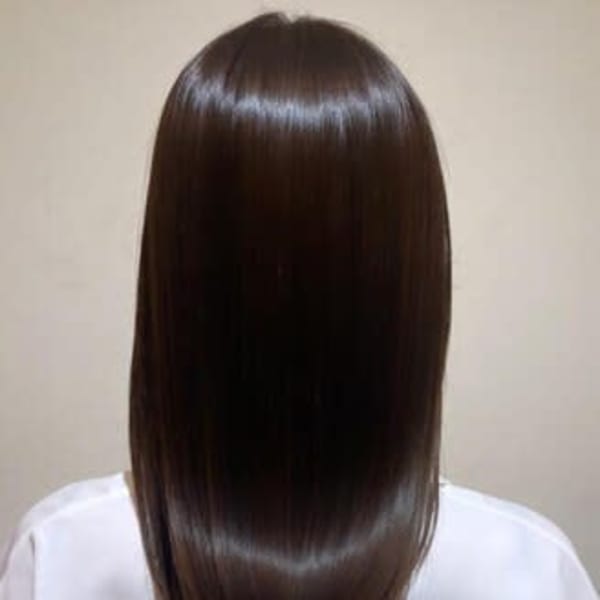 縮毛矯正・ストレートが得意|半個室型美容室 Sourire 新宮店