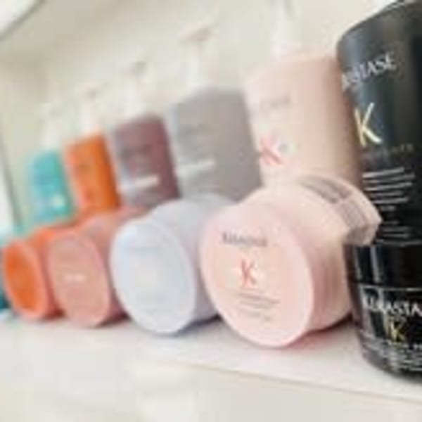 世界最高峰ヘアケア「ケラスターゼ」韓国アイドルIVEのウォニョンをはじめ多くのインフルエンサーも愛用|髪質改善 CARE by NOSH 天神大名【ケア バイ ノッシュ】