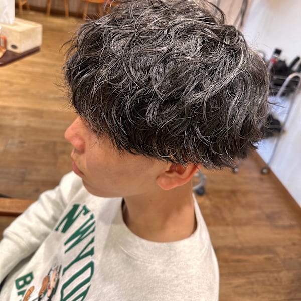 【市内に行かなくても叶うメンズパーマが得意なサロン】|BeginningS
