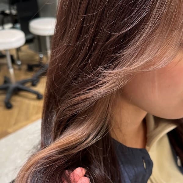 インナー/イヤリング/フェイスフレーミングのワンポイントデザインカラー|SALON MOGO OTSUKA