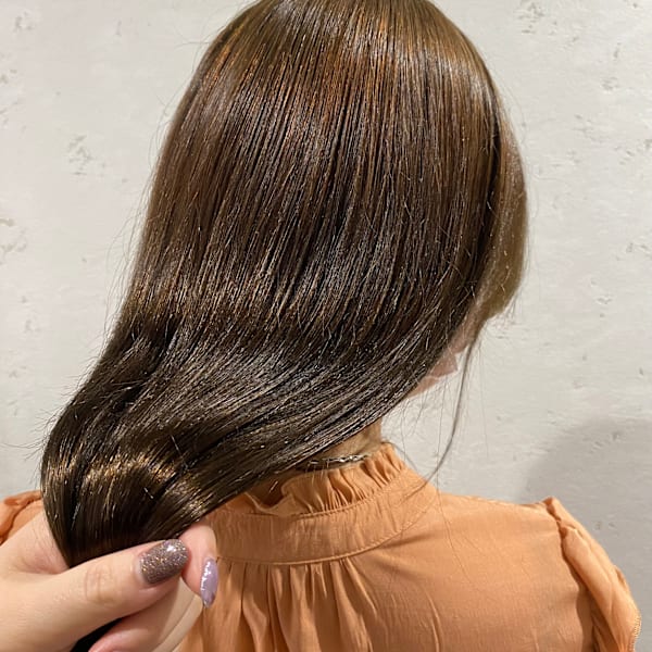 自然にツヤサラ髪を叶える縮毛矯正|SALON MOGO OTSUKA