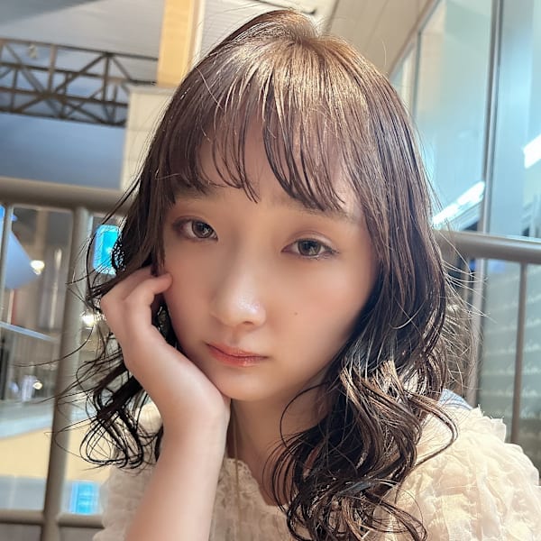 ダメージを抑えて色濃く発色☆アディクシーカラーが人気 ♪|エイムヘアメイク 横川店