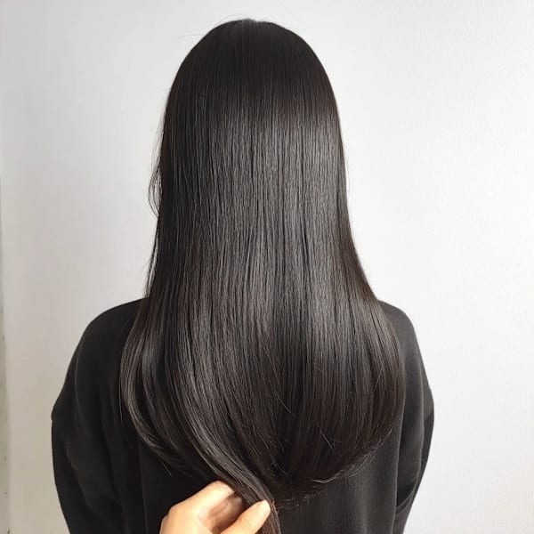 髪質で配合を変える髪質改善トリートメントでさら艶髪に|Maison Cashmiya