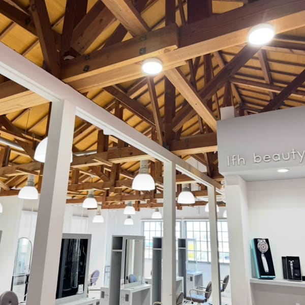 初めてのお客様大歓迎◎ビジネスマンに人気のサロン◎|BIANCA 伊勢崎店