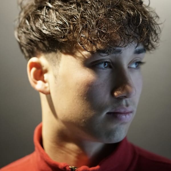 メンズカジュアルが得意なサロン|銀座shino~灯~HANARE メンズ 理容室 barber【トモシビ ハナレ バーバー 】