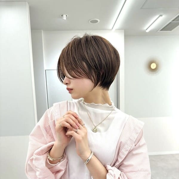 ただ似合わせるだけじゃない、トレンド感を溢れさせる技術力で貴方にピッタリの褒められショートを創る♪|Eleanor spa&treatment 新宿新南口【エレノア】