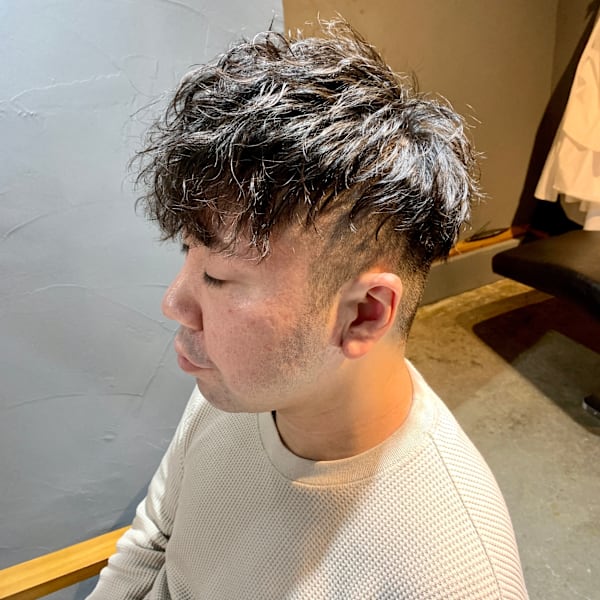 ツイストスパイラルパーマ|深夜美容室&WORKS kashiwa