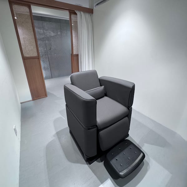 少人数のプライベートサロン|KARERA新松戸店