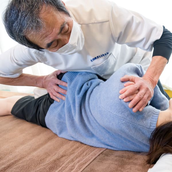 【初回限定】骨盤矯正＋全身矯正+もみほぐし90分♪全身整体で根本から改善！￥11000⇒￥6980|やえざきカイロプラクティック